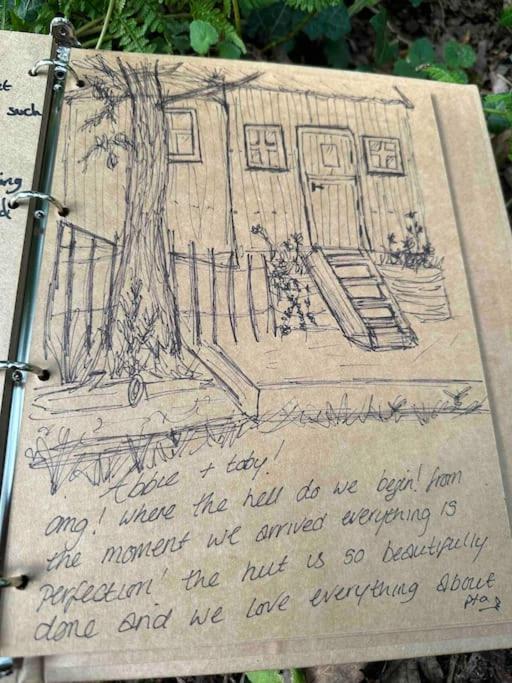 Cornwall Woodland Shepherd'S Hut - Dennis Hut Bodmin Exteriör bild