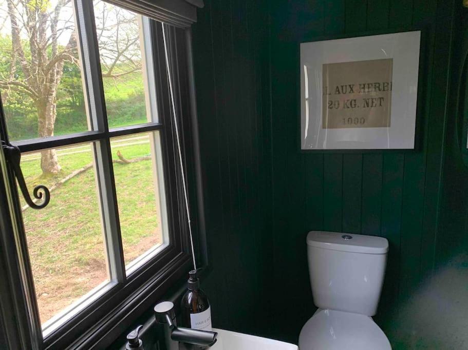 Cornwall Woodland Shepherd'S Hut - Dennis Hut Bodmin Exteriör bild
